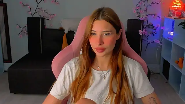 Snapshot of SonyaMalish chatting on 6, 8, 2026 SonyaMalish online show from 6, 8, 2026