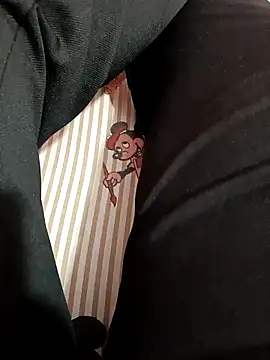 priyaraj couple online show from 18, 4, 2026