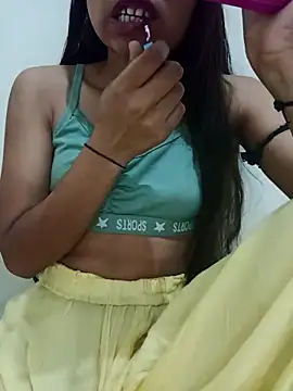 Snapshot of Riya_rani7 chatting on 22, 4, 2026 Riya rani7 online show from 22, 4, 2026