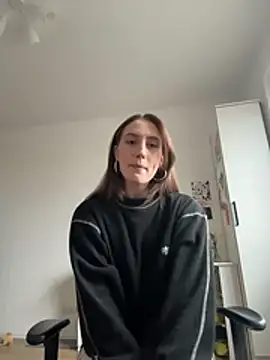 Snapshot of Tiny_Anny chatting on 20, 4, 2026 Tiny Anny online show from 20, 4, 2026