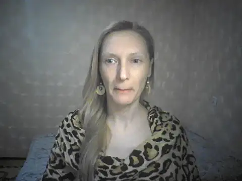 LunaBelle8 online show from 22, 4, 2026
