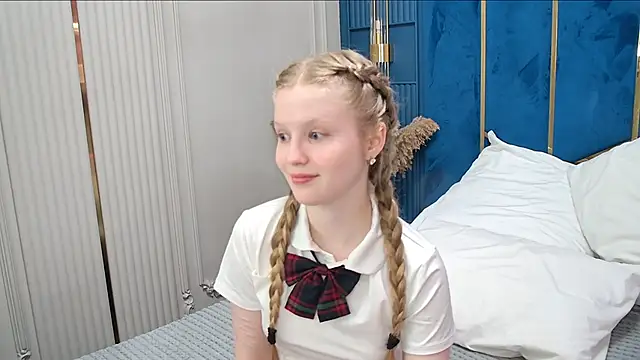 Snapshot of LilianHowards chatting on 31, 5, 2026 LilianHowards online show from 31, 5, 2026
