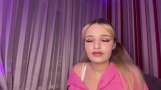 Snapshot of sugarrushhh chatting on 20, 4, 2026 sugarrushhh online show from 20, 4, 2026