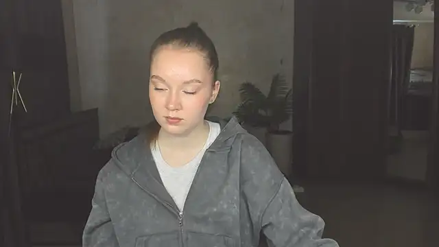 Snapshot of ValeriSunny chatting on 26, 4, 2026 ValeriSunny online show from 26, 4, 2026