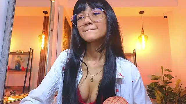 Snapshot of Cherry_Vixen_ chatting on 20, 4, 2026 Cherry Vixen online show from 20, 4, 2026