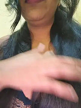 Snapshot of Newragini chatting on 8, 6, 2026 Newragini online show from 8, 6, 2026