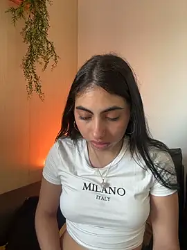 Snapshot of Lily_Rush chatting on 24, 5, 2026 Lily Rush online show from 24, 5, 2026
