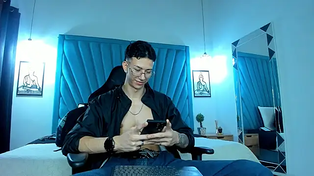 OliverThompsonJS online show from 23, 7, 2026