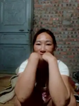 Snapshot of Tieuthu2 chatting on 4, 5, 2026 Tieuthu2 online show from 4, 5, 2026