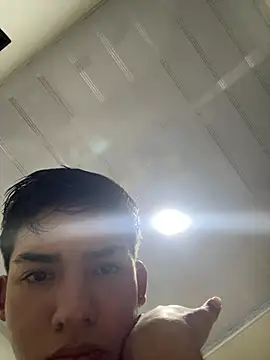 Snapshot of andreves chatting on 25, 4, 2026 andreves online show from 25, 4, 2026