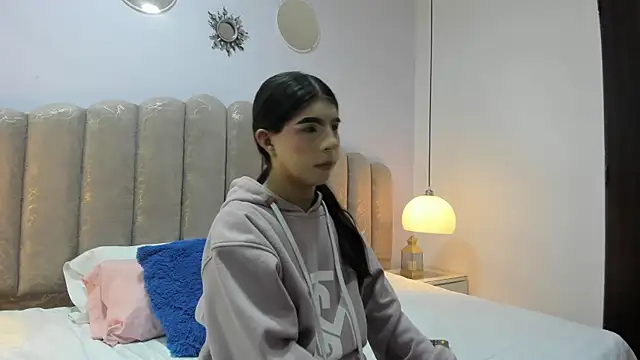 Snapshot of Channel_sofia chatting on 15, 7, 2026 Channel sofia online show from 15, 7, 2026