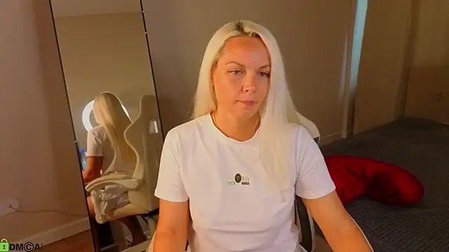 Snapshot of April_Nelson chatting on 16, 6, 2026 April Nelson online show from 16, 6, 2026
