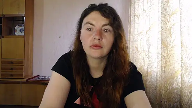 Snapshot of AlinaxJames chatting on 18, 4, 2026 AlinaxJames online show from 18, 4, 2026