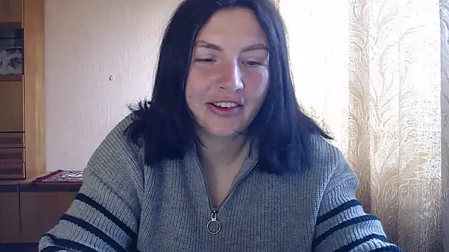 Snapshot of AlinaxJames chatting on 21, 4, 2026 AlinaxJames online show from 21, 4, 2026