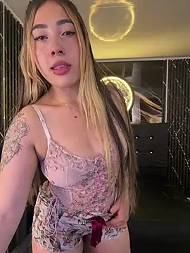 Snapshot of ManuelaVlez chatting on 21, 4, 2026 ManuelaVlez online show from 21, 4, 2026