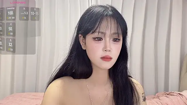 Snapshot of susu-180 chatting on 19, 4, 2026 susu-180 online show from 19, 4, 2026