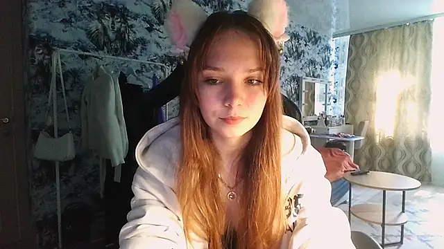 Snapshot of Princess_Mira chatting on 26, 6, 2026 Princess Mira online show from 26, 6, 2026