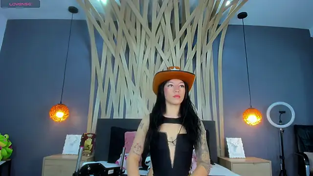 Maddison Foxxx online show from 23, 5, 2026