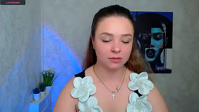 Snapshot of NicoleAura chatting on 12, 5, 2026 NicoleAura online show from 12, 5, 2026