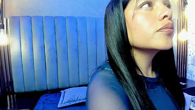 Snapshot of LilaVelvet chatting on 15, 7, 2026 LilaVelvet online show from 15, 7, 2026