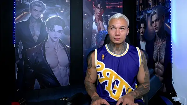 Snapshot of damian_becker chatting on 19, 6, 2026 damian becker online show from 19, 6, 2026