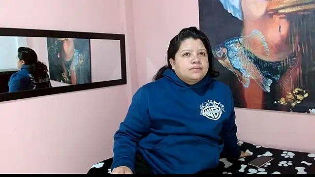 Snapshot of carolina_lenon chatting on 22, 4, 2026 carolina lenon online show from 22, 4, 2026