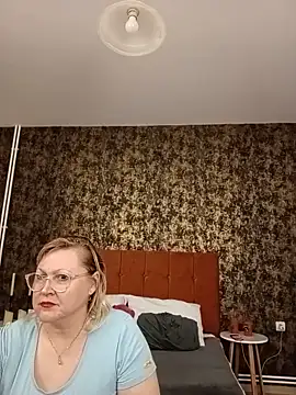 I amVeronicle online show from 2, 6, 2026