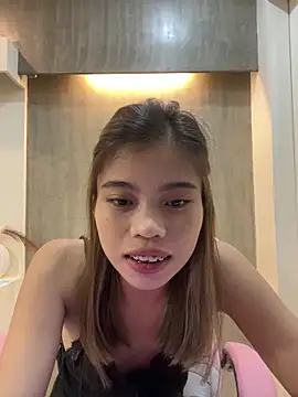 Snapshot of sweety_katexx chatting on 4, 6, 2026 sweety katexx online show from 4, 6, 2026