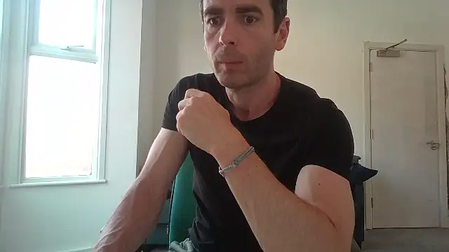 Snapshot of frenchbdmaninlondon chatting on 22, 6, 2026 frenchbdmaninlondon online show from 22, 6, 2026