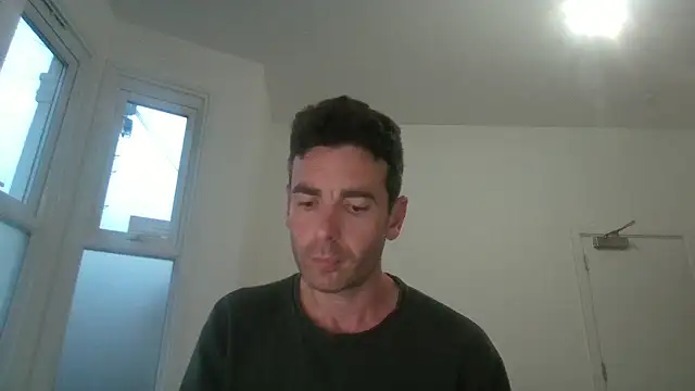 Snapshot of frenchbdmaninlondon chatting on 6, 7, 2026 frenchbdmaninlondon online show from 6, 7, 2026