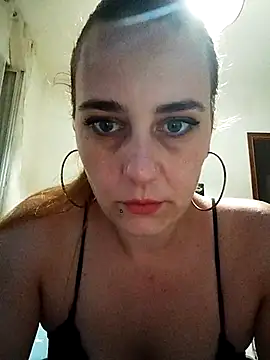 Snapshot of DARKLUNA_3 chatting on 22, 7, 2026 DARKLUNA 3 online show from 22, 7, 2026