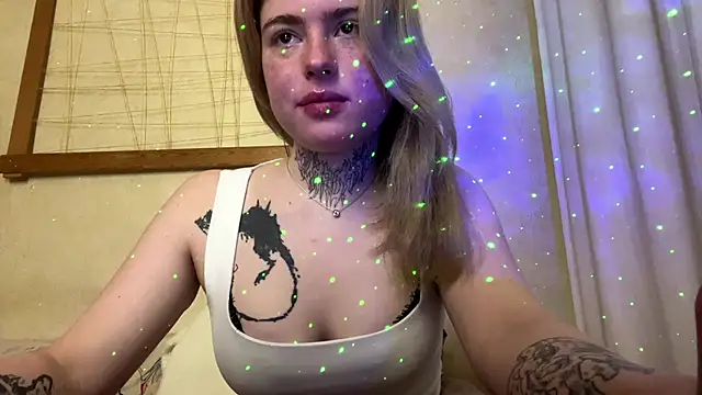 TRAMADOLL2008 online show from 18, 4, 2026