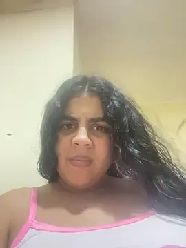 Snapshot of Carolina_caro chatting on 10, 5, 2026 Carolina caro online show from 10, 5, 2026