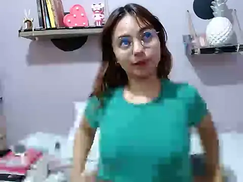 Snapshot of Kitana_kitty chatting on 24, 5, 2026 Kitana kitty online show from 24, 5, 2026