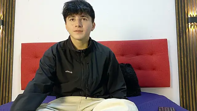 Snapshot of LunayDream chatting on 29, 4, 2026 LunayDream online show from 29, 4, 2026