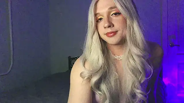 Snapshot of Gina_Rose_ts chatting on 1, 5, 2026 Gina Rose ts online show from 1, 5, 2026
