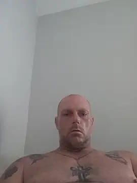 Snapshot of thatgoodmattgood chatting on 5, 7, 2026 thatgoodmattgood online show from 5, 7, 2026