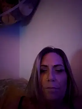 Snapshot of LillyXLust chatting on 7, 5, 2026 LillyXLust online show from 7, 5, 2026