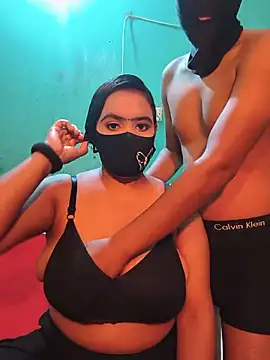 Snapshot of Hot_Cupole chatting on 27, 5, 2026 Hot Cupole online show from 27, 5, 2026