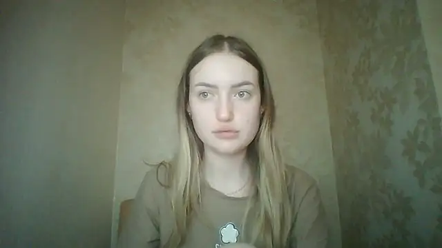 Snapshot of Lisanta chatting on 23, 7, 2026 Lisanta online show from 23, 7, 2026