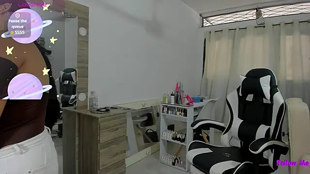 Snapshot of sofilaraa chatting on 21, 4, 2026 sofilaraa online show from 21, 4, 2026