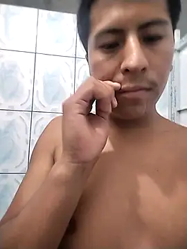 Snapshot of Exhibici chatting on 20, 4, 2026 Exhibici online show from 20, 4, 2026