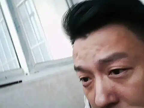 Snapshot of heiyeshouhu chatting on 28, 4, 2026 heiyeshouhu online show from 28, 4, 2026