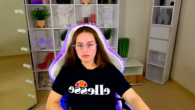 NadinnL online show from 21, 5, 2026