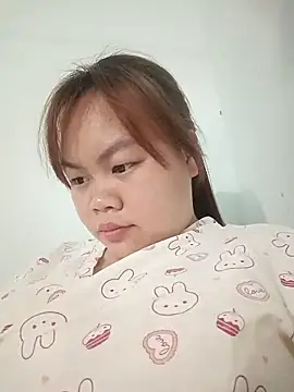 Snapshot of Truxcy1 chatting on 20, 4, 2026 Truxcy1 online show from 20, 4, 2026