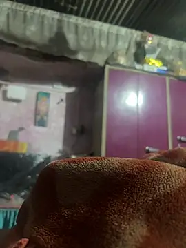 Snapshot of studio_universe chatting on 22, 4, 2026 studio universe online show from 22, 4, 2026