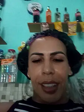 Snapshot of bonequinhalu chatting on 21, 4, 2026 bonequinhalu online show from 21, 4, 2026