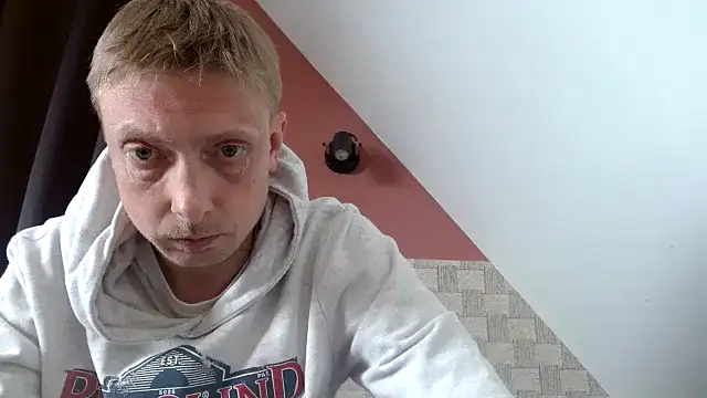 Snapshot of french59121 chatting on 13, 5, 2026 french59121 online show from 13, 5, 2026