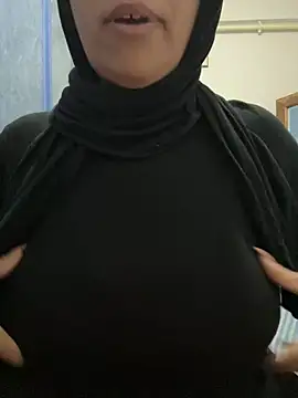 Snapshot of Laavinia chatting on 14, 5, 2026 Laavinia online show from 14, 5, 2026