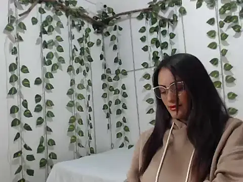 Snapshot of nicoll_anistocn chatting on 21, 4, 2026 nicoll anistocn online show from 21, 4, 2026